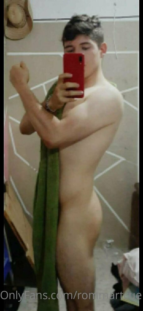 Rommartcue perfect model pic