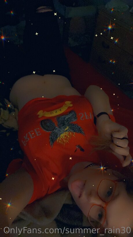 Summer Rain30 pornstar hot pictures