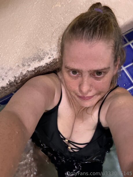 Icequeen6235 exclusive actress img