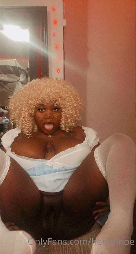 Hentaihoe porn actress pics