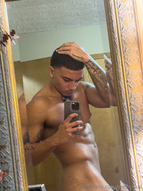 Jaesexual nudes actress pics