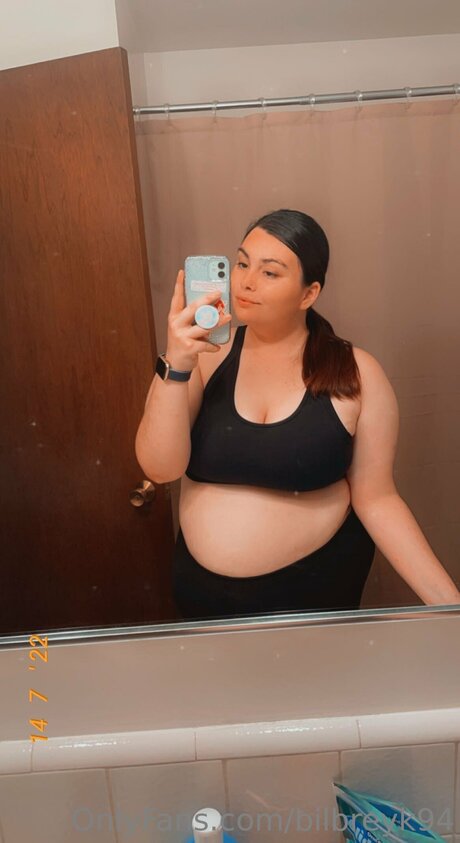 Bilbreyk94 pornstar erotic gallery