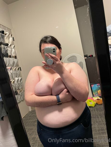 Bilbreyk94 model naked photos