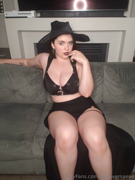 famous onlyfans erotic photo