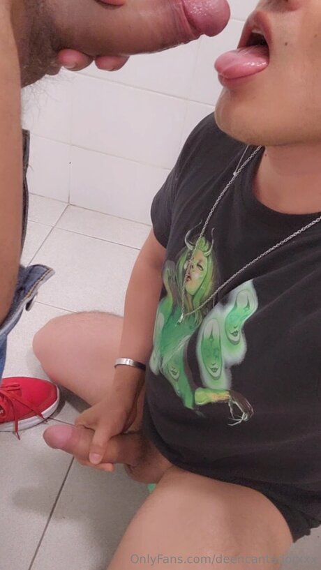 Deencantadorxxx naked star photos