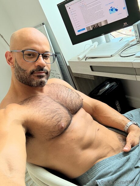 meaty pussy onlyfans exclusive pics