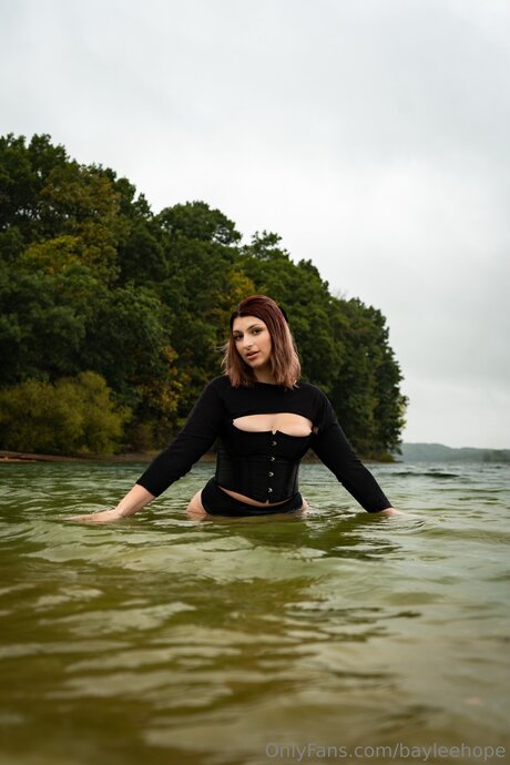 Bayleehope erotic pornstar pics