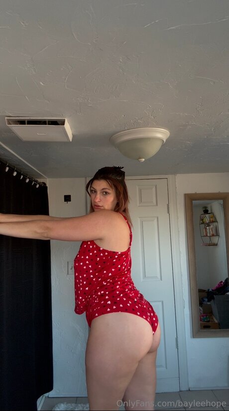 Bayleehope free model pic