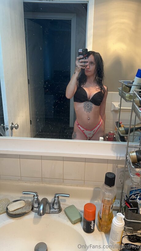 Lizardraja exclusive pornstar image