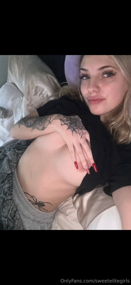Sweetelitegirls pornstar nudes gallery