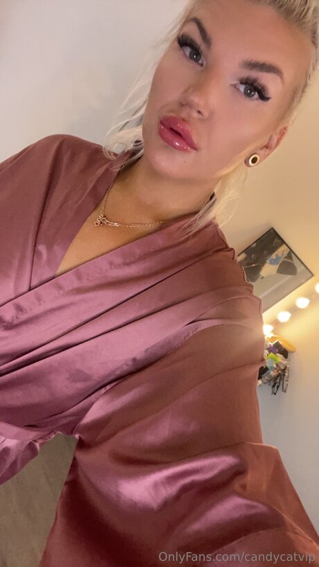 grandma onlyfans sexy picture