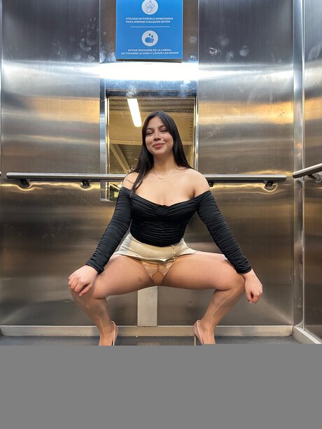 famous onlyfans sexy photo