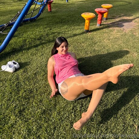 grandma onlyfans exclusive img