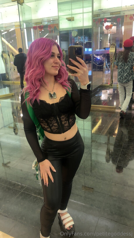 Petitegoddessj sex pornstar pic