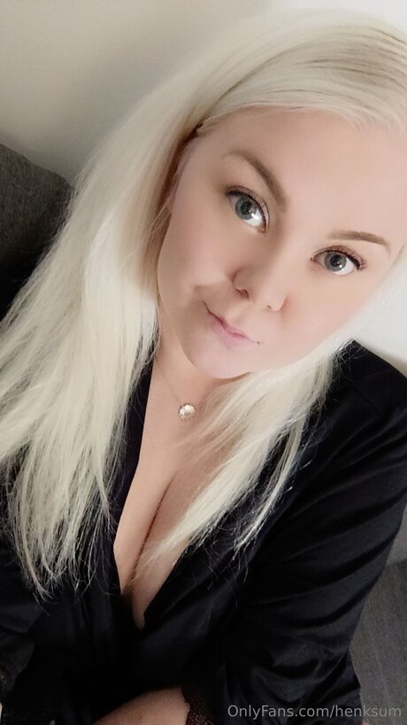 Henksum pornstar pretty galleries