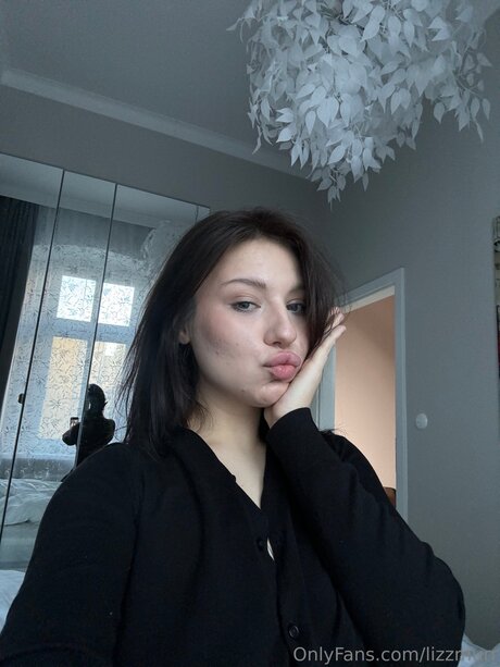 Lizzmurr hot pornstar archive