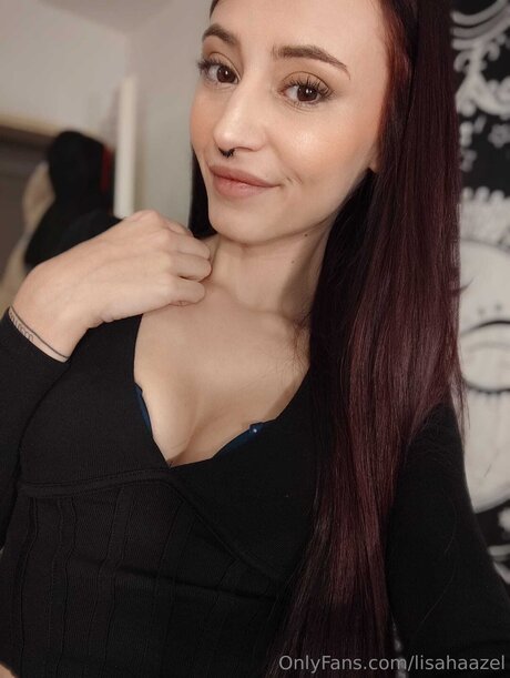 Lisahaazel erotic star gallery