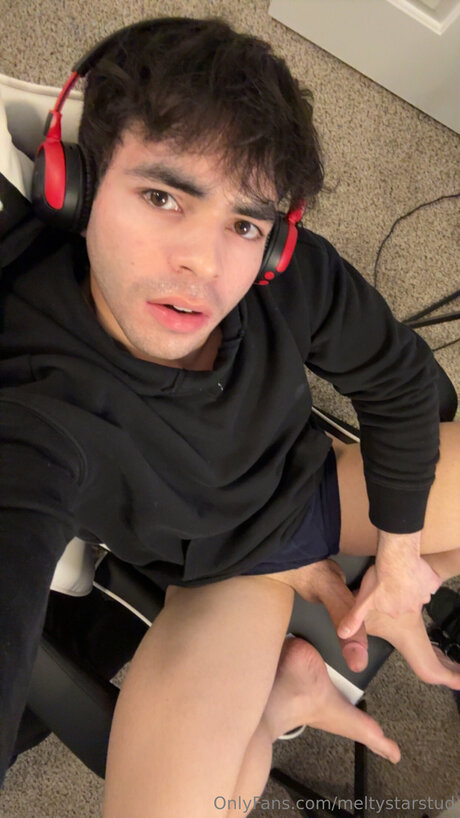 Meltystarstud best model pictures