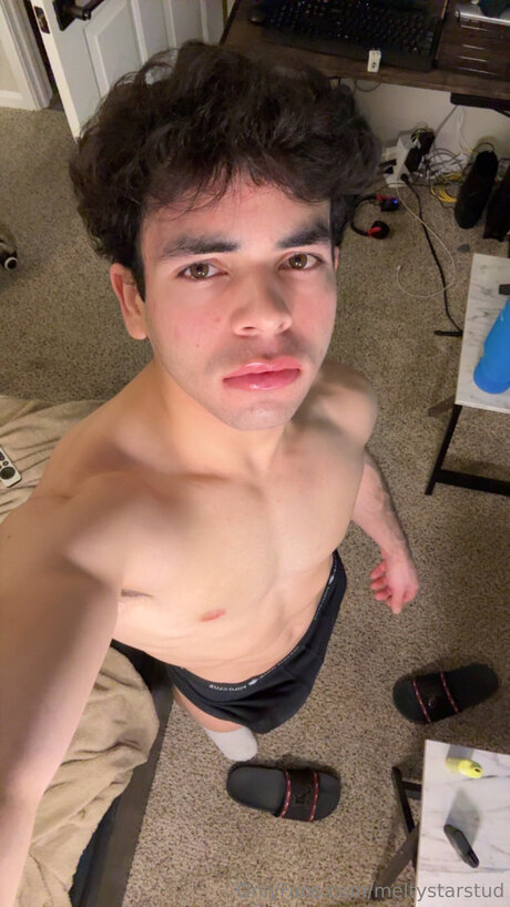 Meltystarstud star hot gallery