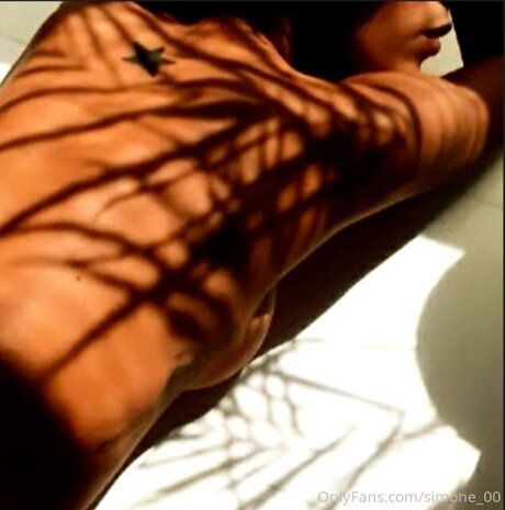 Simone 00 star hd pictures