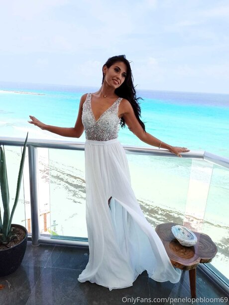 Iampennybloom best actress img