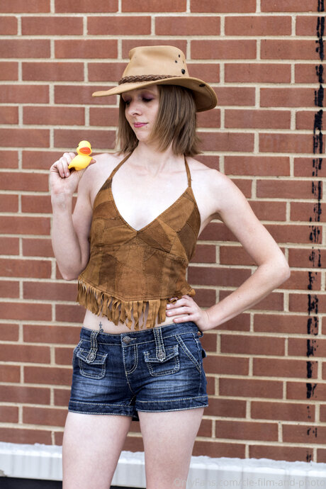 Cle Film And Photo pornstar xxx photo