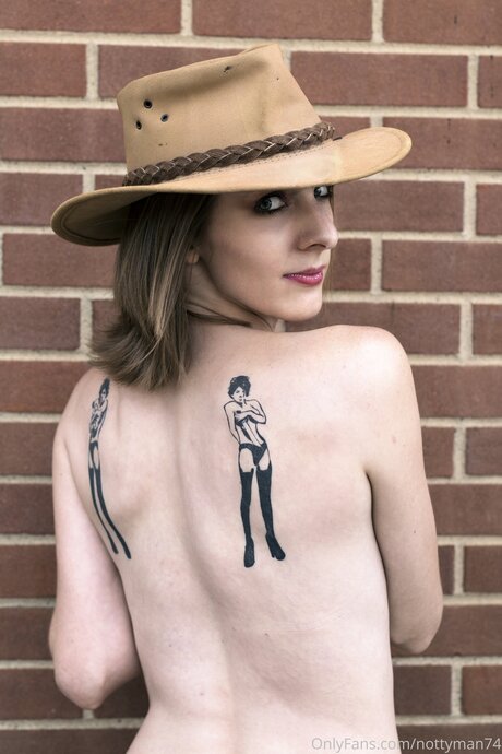 Cle Film And Photo model nudes galleries