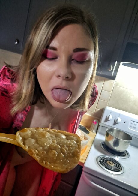 Brttnyblntn92 sex star images