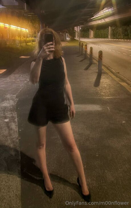 M00nflower model best archive