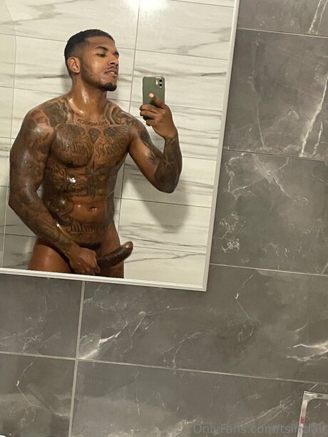 Tsinclair pretty pornstar pic