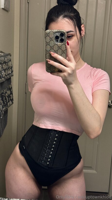 Uptownkhloe Photo Gallery