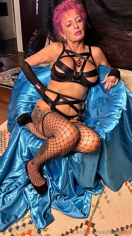 Freebecky erotic star image