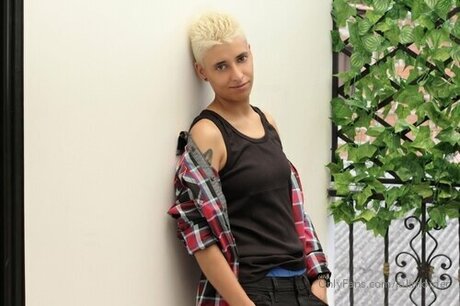 Biggerclit pornstar photos