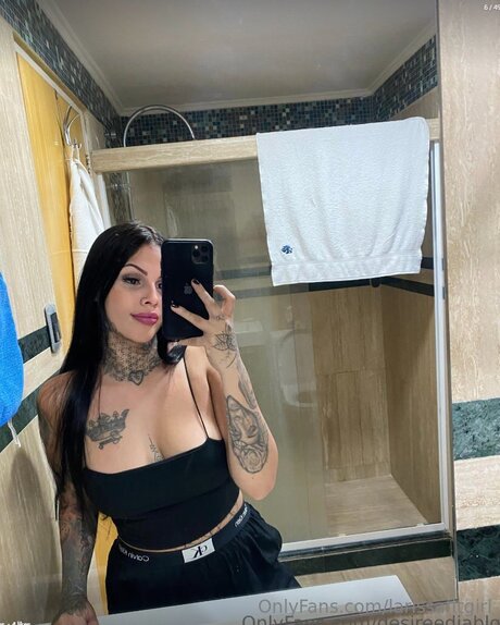 Larissafitgirl star pics