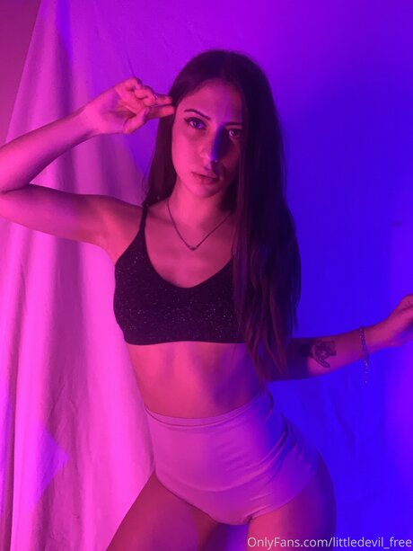 Littledevil Free model exclusive galleries