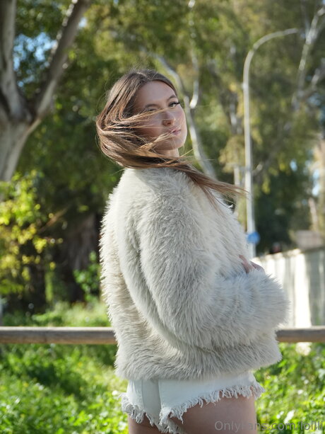 Lollli sex actress galleries