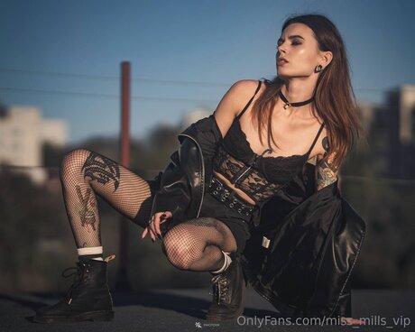 Miss Mills Vip star beautiful photos