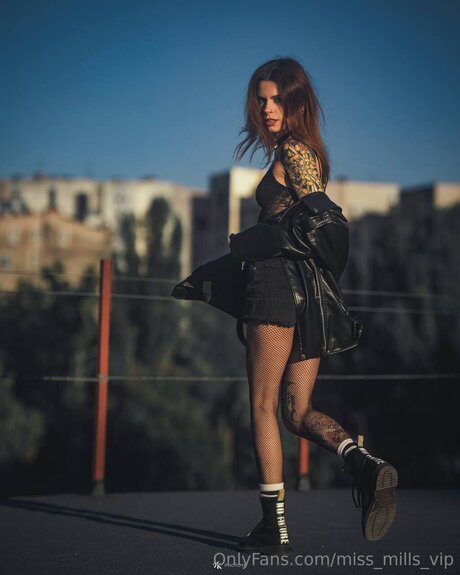 Miss Mills Vip model perfect images