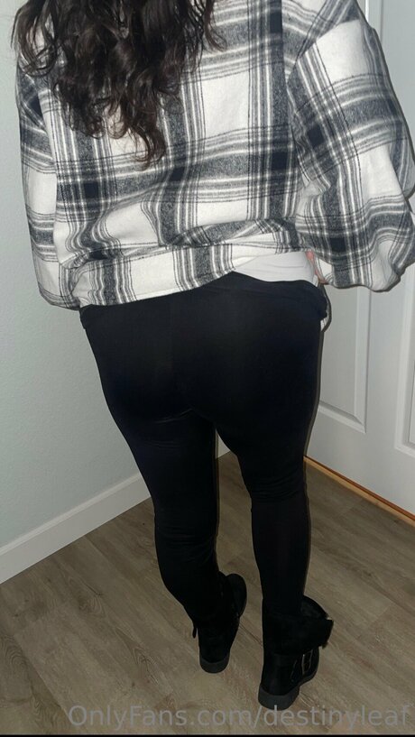 Destinyleaf star porn gallery