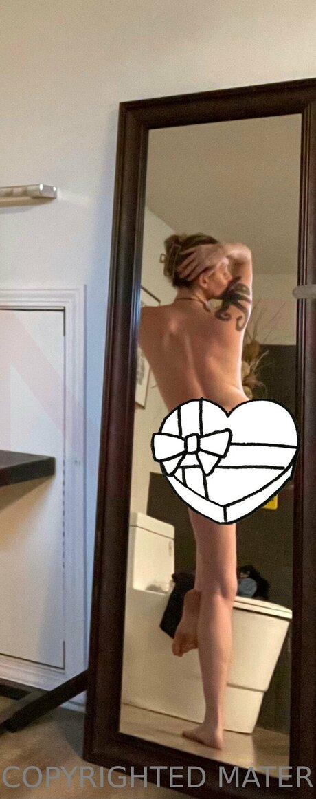 thigh high boots onlyfans beautiful nude pic