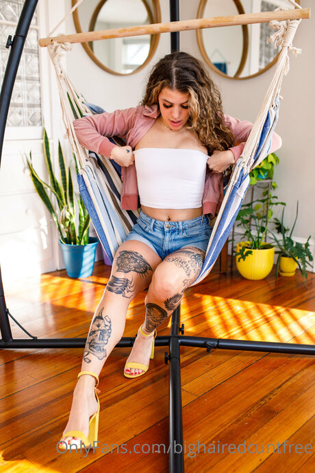 Bighairedcuntfree sex pornstar photos