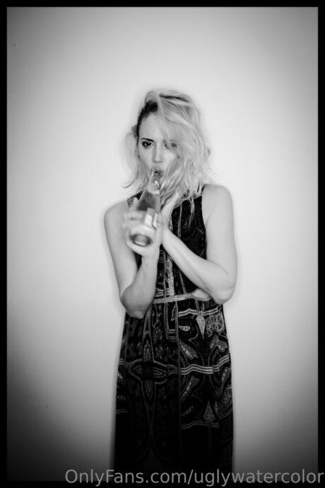 Uglywatercolor art model pics