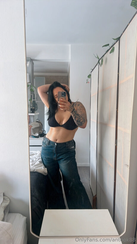 Antook88 pornstar exclusive image