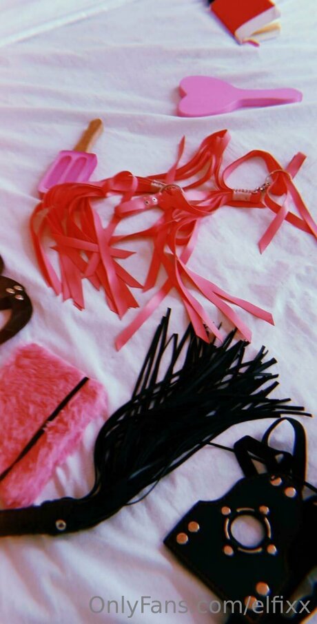 Elfixx beautiful actress photos