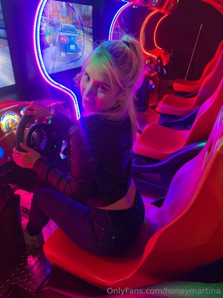 famous onlyfans porno pictures