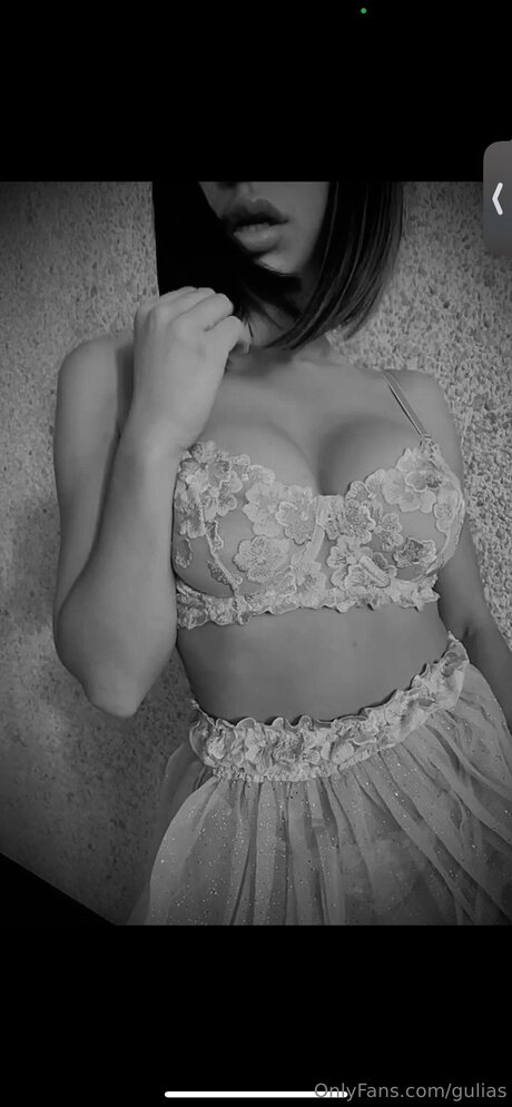 Gulias xxx star galleries
