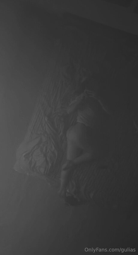 Gulias hot pornstar img