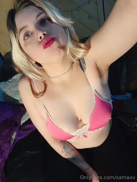 Siragoddess xxx pornstar image