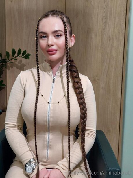 Yummyamina exclusive pornstar image