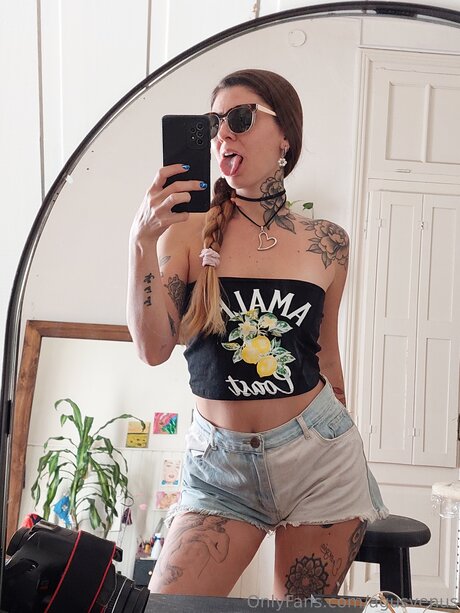 Agusvenus erotic pornstar pics